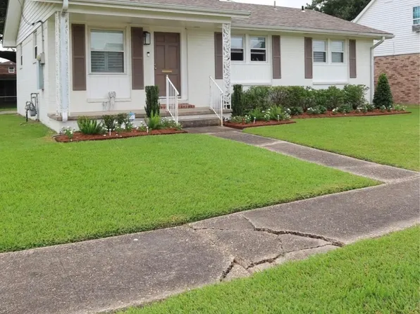 1200 Neyrey Dr, Metairie, LA 70001