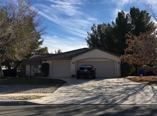 20435 Ochoa Rd, Apple Valley, CA 92307