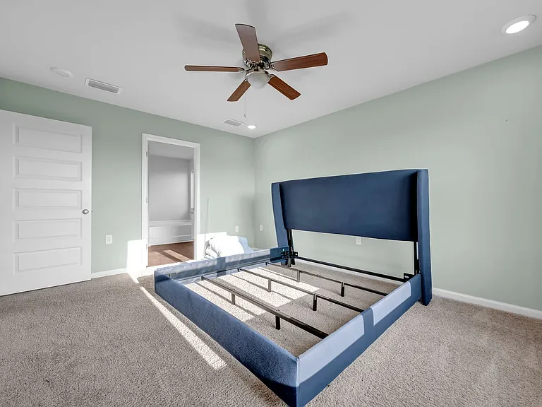 23909 Avernus Loop — Photo 2