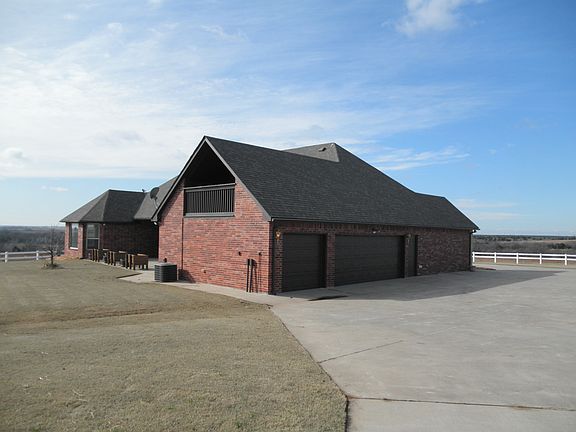 4th image of 4727 E. County Road 64