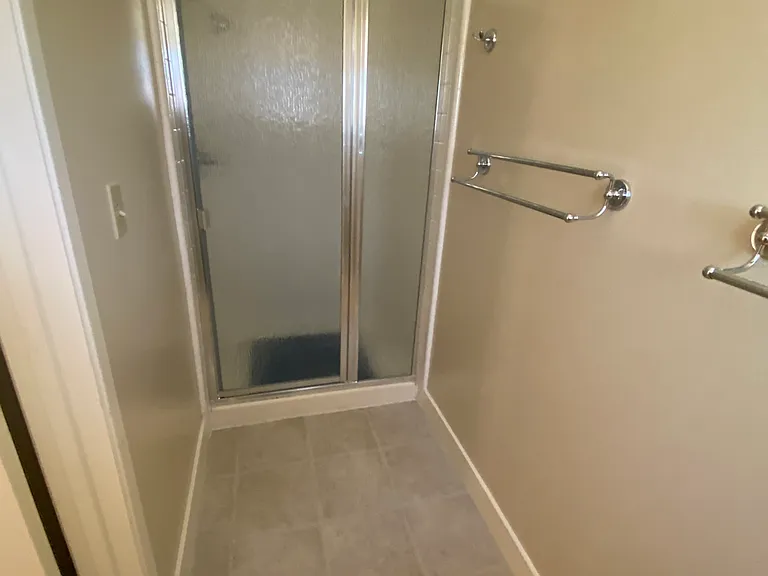 21507 Rainbow Dr — Photo 4