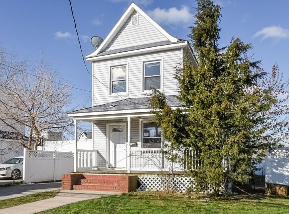 2nd image of 74 Westend Ave