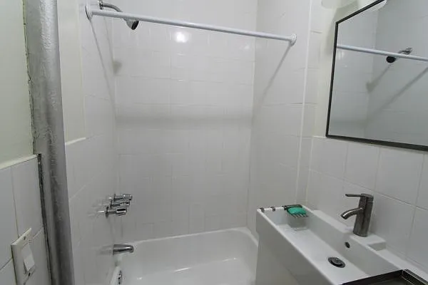 Rented by H.P. Greenfield Real Estate | media 9
