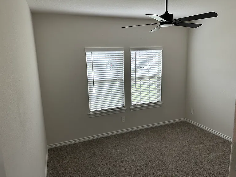 3821 Tracewood Bnd — Photo 11