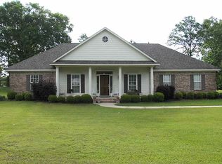 105 Woodsong Way, Terry, MS 39170