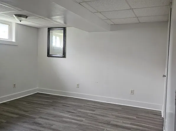 140 N Main St #B, Walton, KY 41094