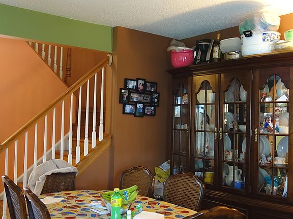 5th image of 7652 Weymouth Cir