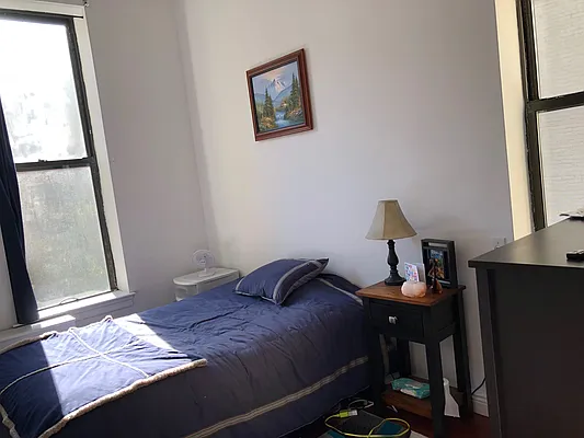 Rented by CNYC Apartments | media 37