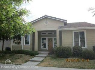 818 S Apple Ave, Reedley, CA 93654