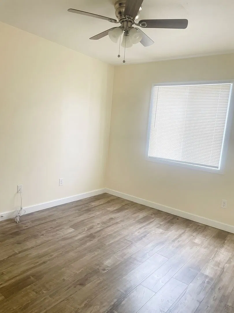 1 bed, 1.0 bath, 380 sqft, $1,650 — Photo 2