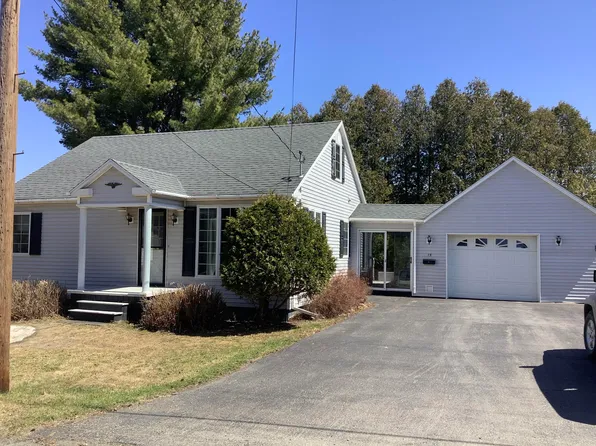 15 Blaine Street, Fort Fairfield, ME 04742