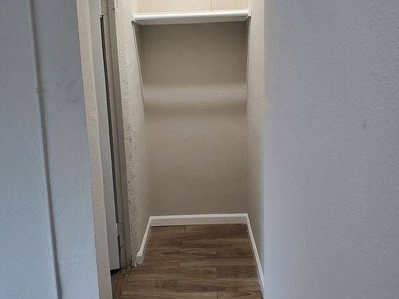 5th image of 901 N Arrowhead Ave #210