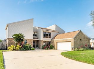 3013 Beluche Dr, Galveston, TX 77551