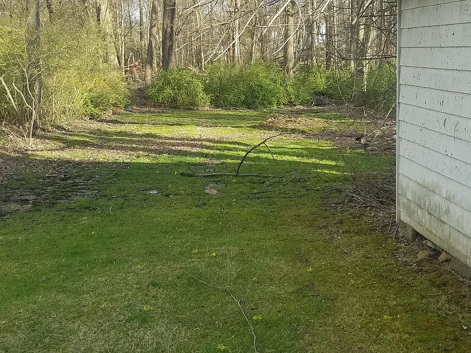 2nd image of 13 Brookside Pl