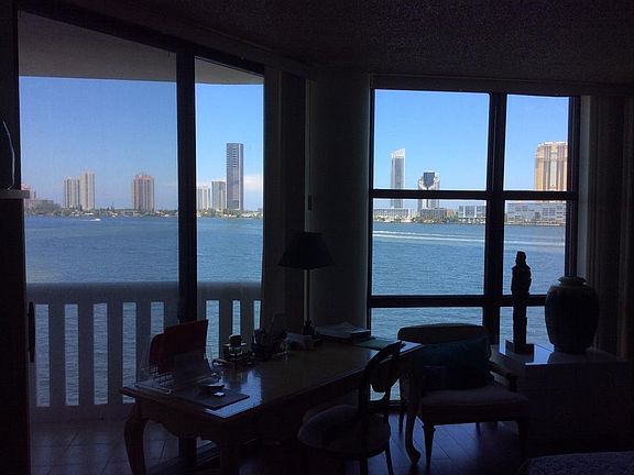 5th image of 3000 Island Blvd APT 506