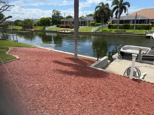 1824 SE 1st Terrace, Cape Coral, FL 33990