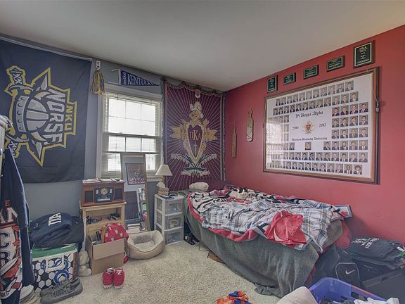 4th image of 810 Eastland Dr