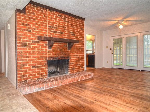 2nd image of 5725 Drexel Dr