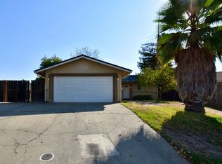 6553 Blanche Dell Dr, Sacramento, CA 95824