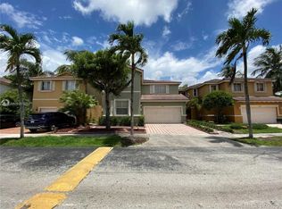 15541 SW 112th Dr, Miami, FL 33196