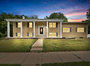 1212 Greenmar Dr, Fenton, MO