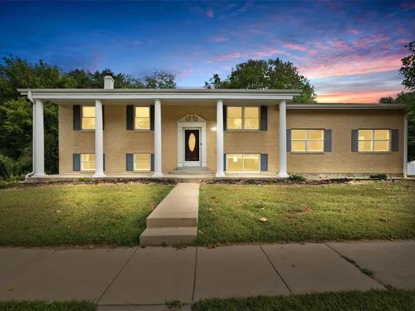 1212 Greenmar Dr, Fenton, MO 63026