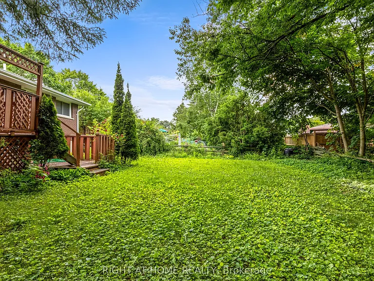 695 Glen Forrest Blvd #UPPER — Photo 19