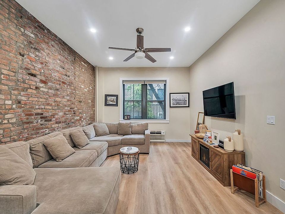 1st image of 240 E 30th St APT 2D