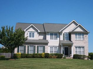2227 Cherokee Dr, Westminster, MD 21157