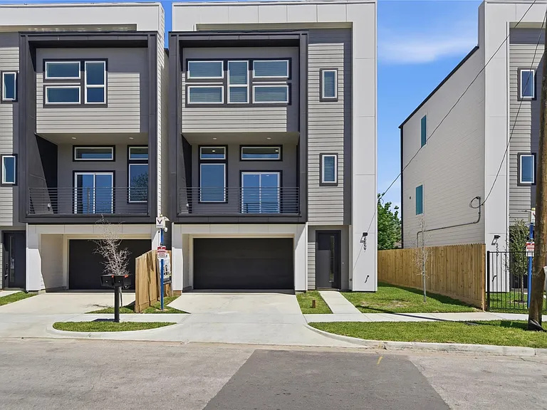 5507 Hershe St — Photo 1