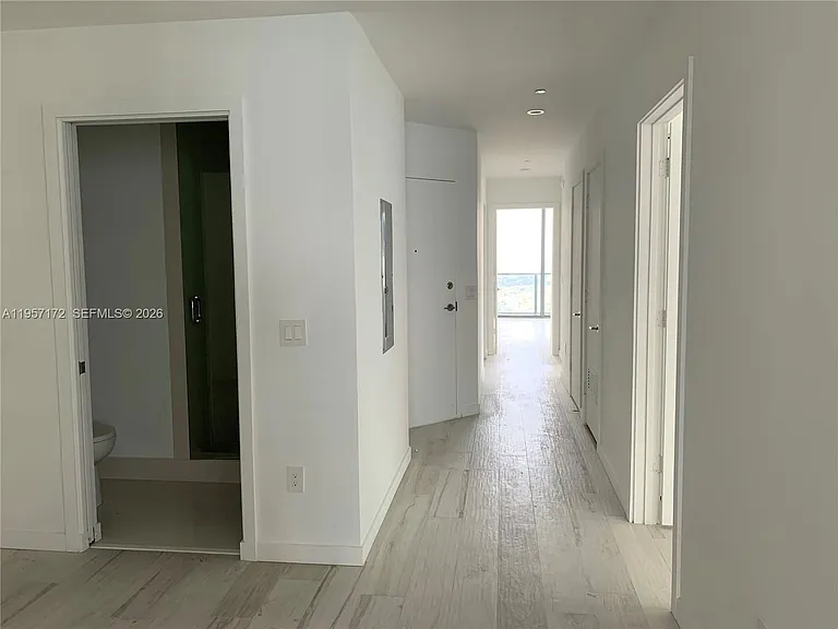 480 NE 31st St #4507 — Photo 9