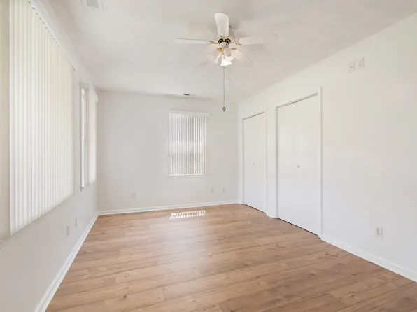 1255 Southport Supply Rd SE, Bolivia, NC 28422