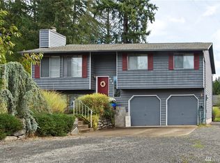 954 NW Selbo Rd, Bremerton, WA 98311