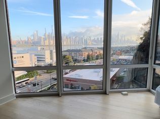 7510 River Rd #925, North Bergen, NJ 07047