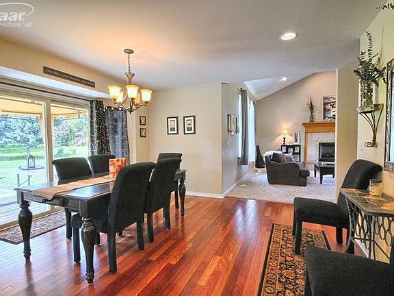 5th image of 16220 Hill Forest Dr