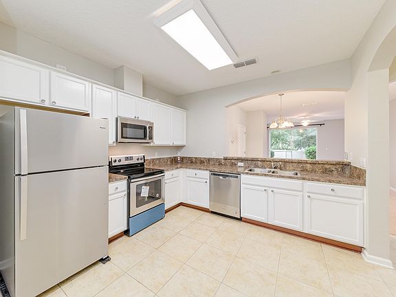 5th image of 3696 Hartsfield Forest Cir