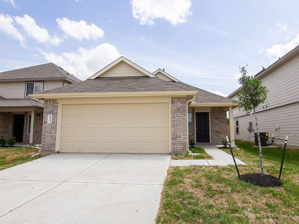 1st image of 24211 Veratti Ln