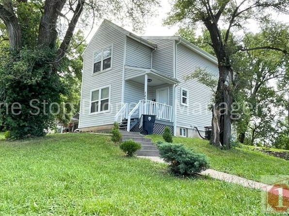 3809 E 68th Ter