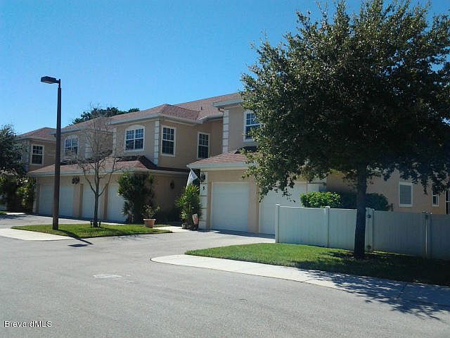 2nd image of 204 Holman Rd Unit 5