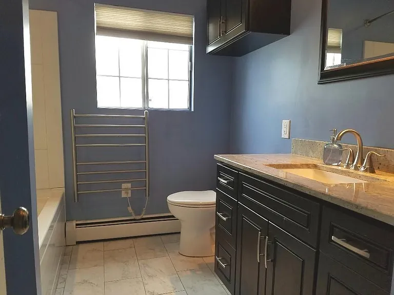 20 Oak St #5A — Photo 7