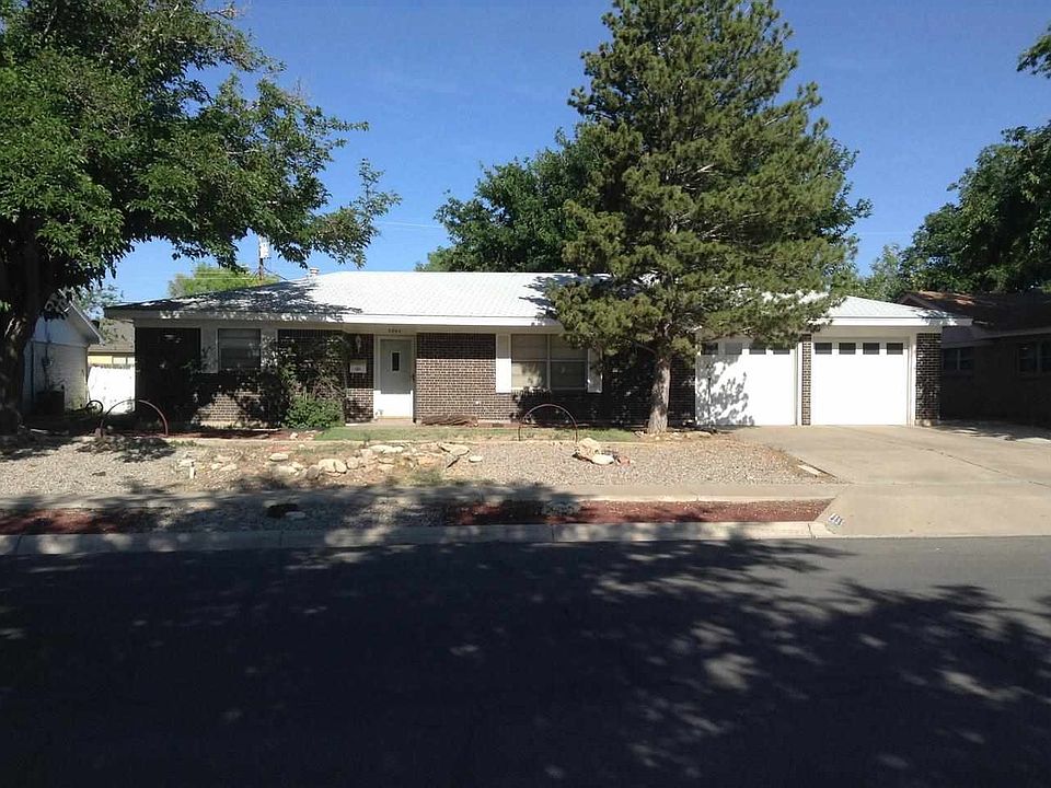 1st image of 3004 Bandolina Ave