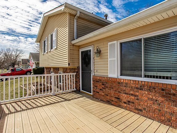2nd image of 5730 Wheelhorse Dr