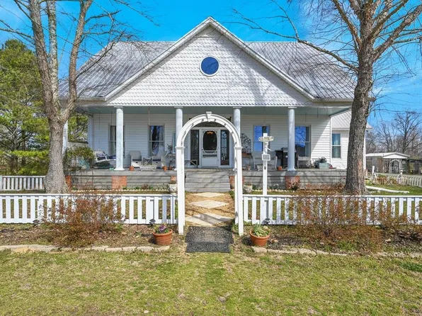 1237 County Road 695, Holly Pond, AL 35083