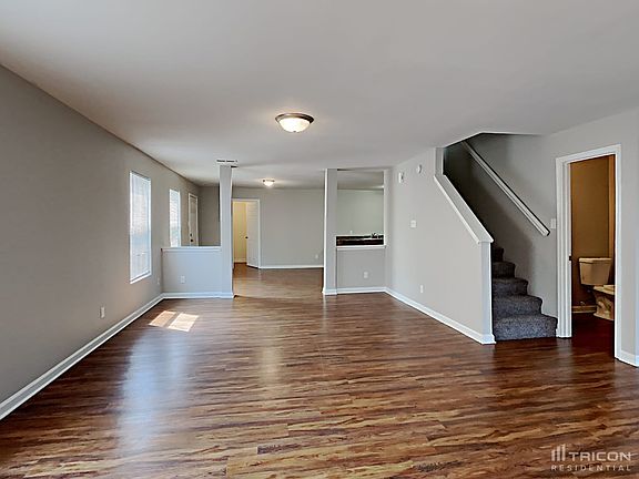3rd image of 11713 Presidio Dr