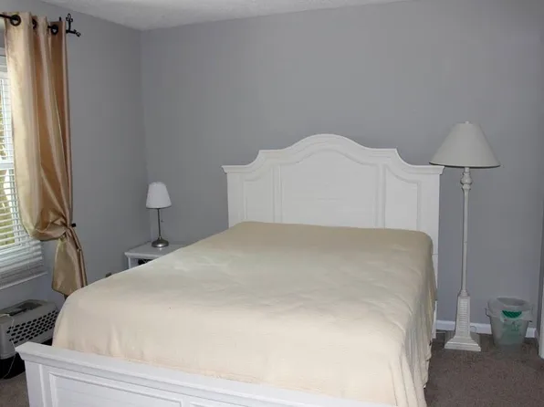 5031 Bell Dr SE, Smyrna, GA 30080