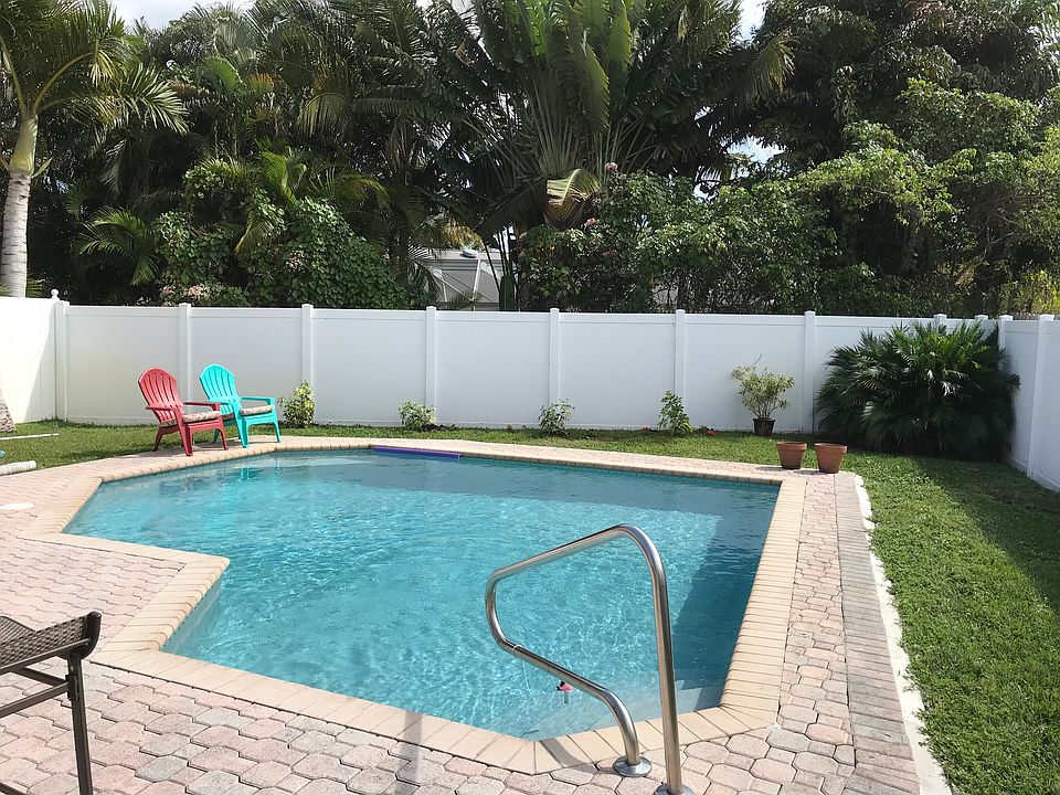 1st image of 5275 Grande Palm Cir