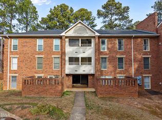 3527 Ivy Commons Dr APT 102, Raleigh, NC 27606