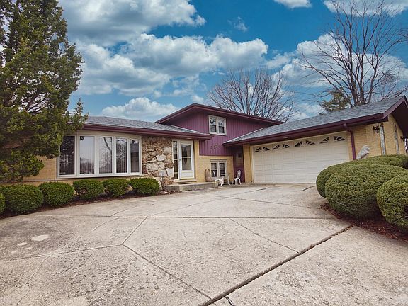2nd image of 3276 Ailsworth Ct