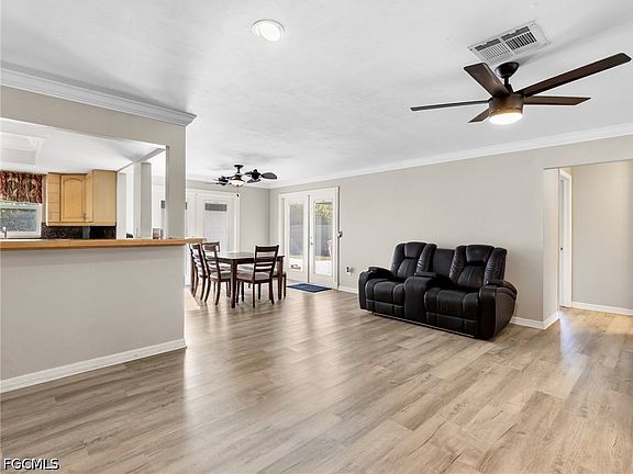 5th image of 8848 Fordham St