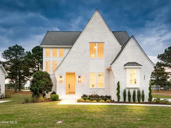 124 Pine Tree Point, Snow Hill, NC 28580